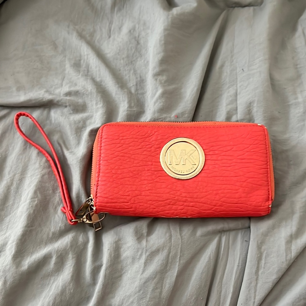 Michael Kors wallet